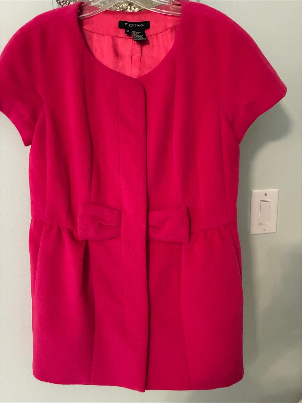 Etcetera Fuchsia Short-Sleeve Coat with Front Bow. Size 10